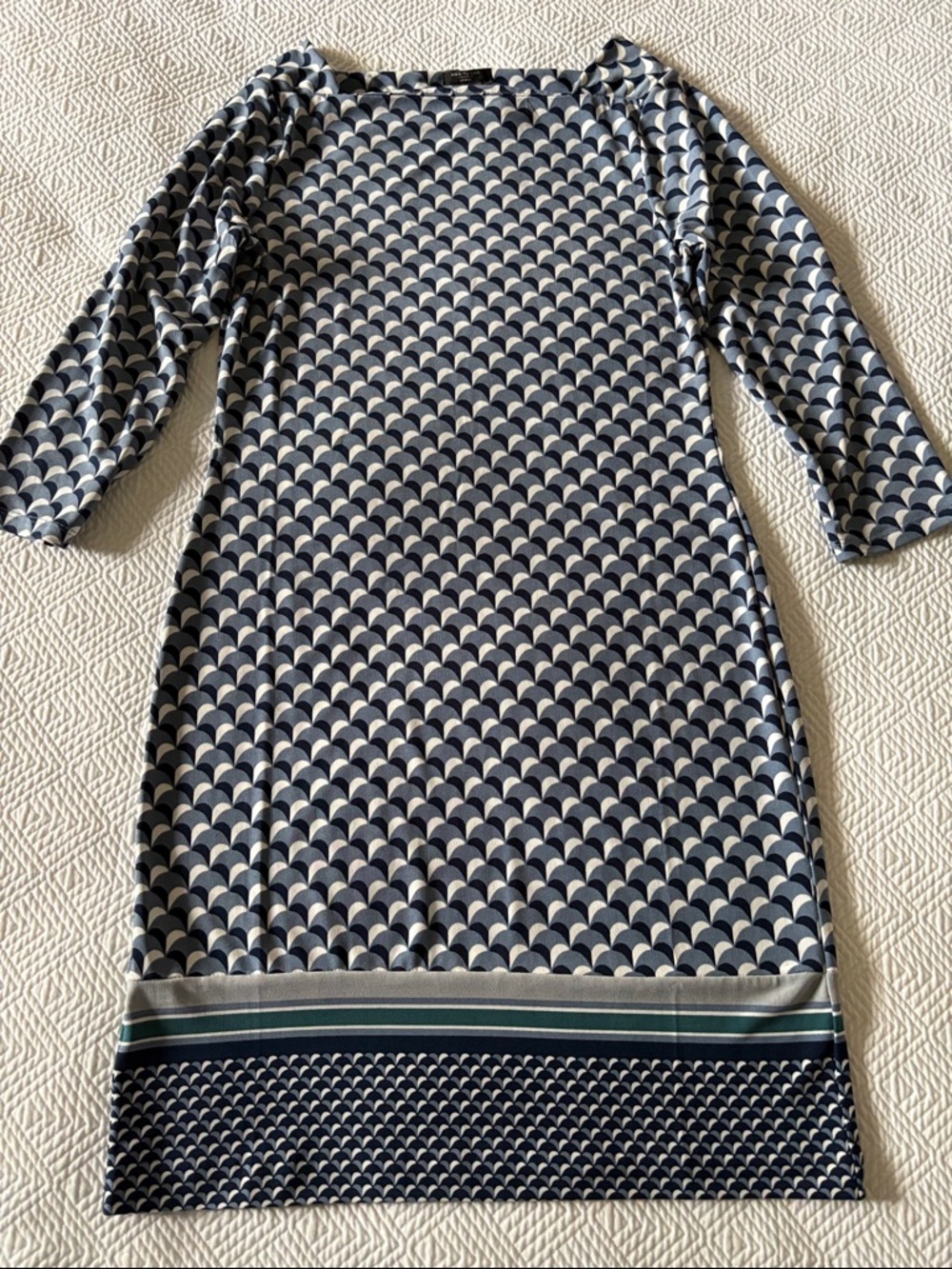 Ann Taylor Factory Navy and White Geometric Long Sleeve Sheath Dress